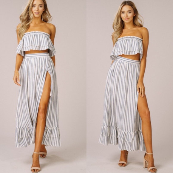 Glamvault Dresses & Skirts - Blue Striped Woven Layered Top and Skirt Set